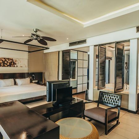 Crystals Beach Resort Belle Mare, A Member Of Radisson Individuals Palmar Εξωτερικό φωτογραφία